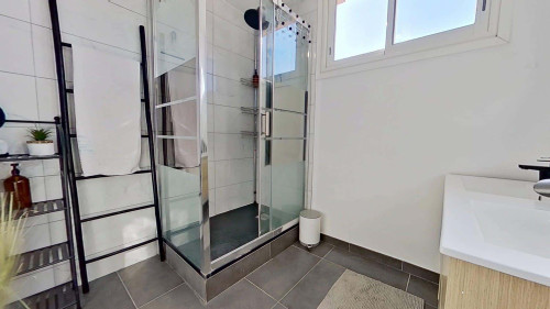 Apartment in Avenue Georges Dayan, Nîmes for 82 m² with 3 bedrooms - Gallery - 3