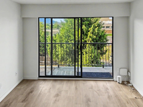 Mainstreet Duncan Apartments - Gallery - 6