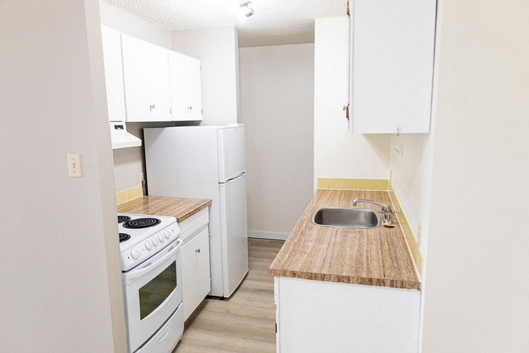 1 Bedroom - 3