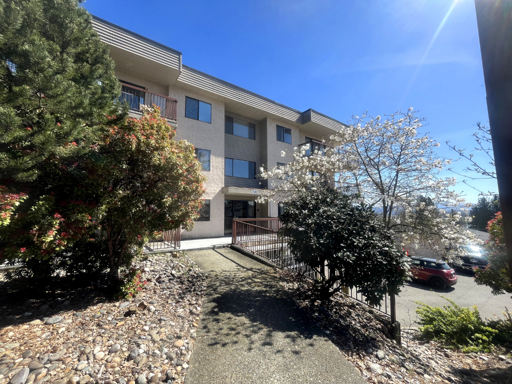 2 Bedrooms - 2