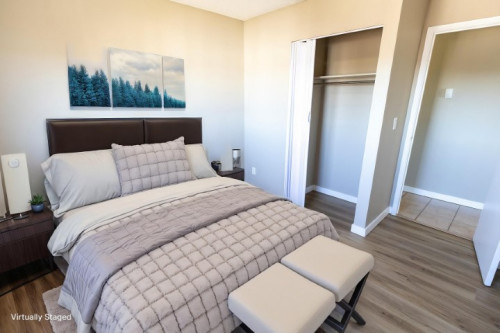 Residences at Portage Commons - Gallery - 5