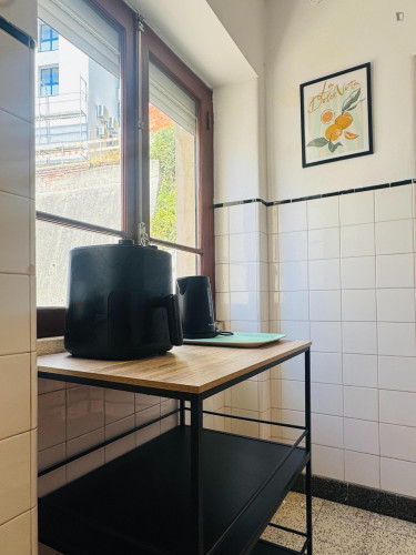 Exclusive Double Bedroom with a balcony close to Faculty of Medicine - Gallery - 5