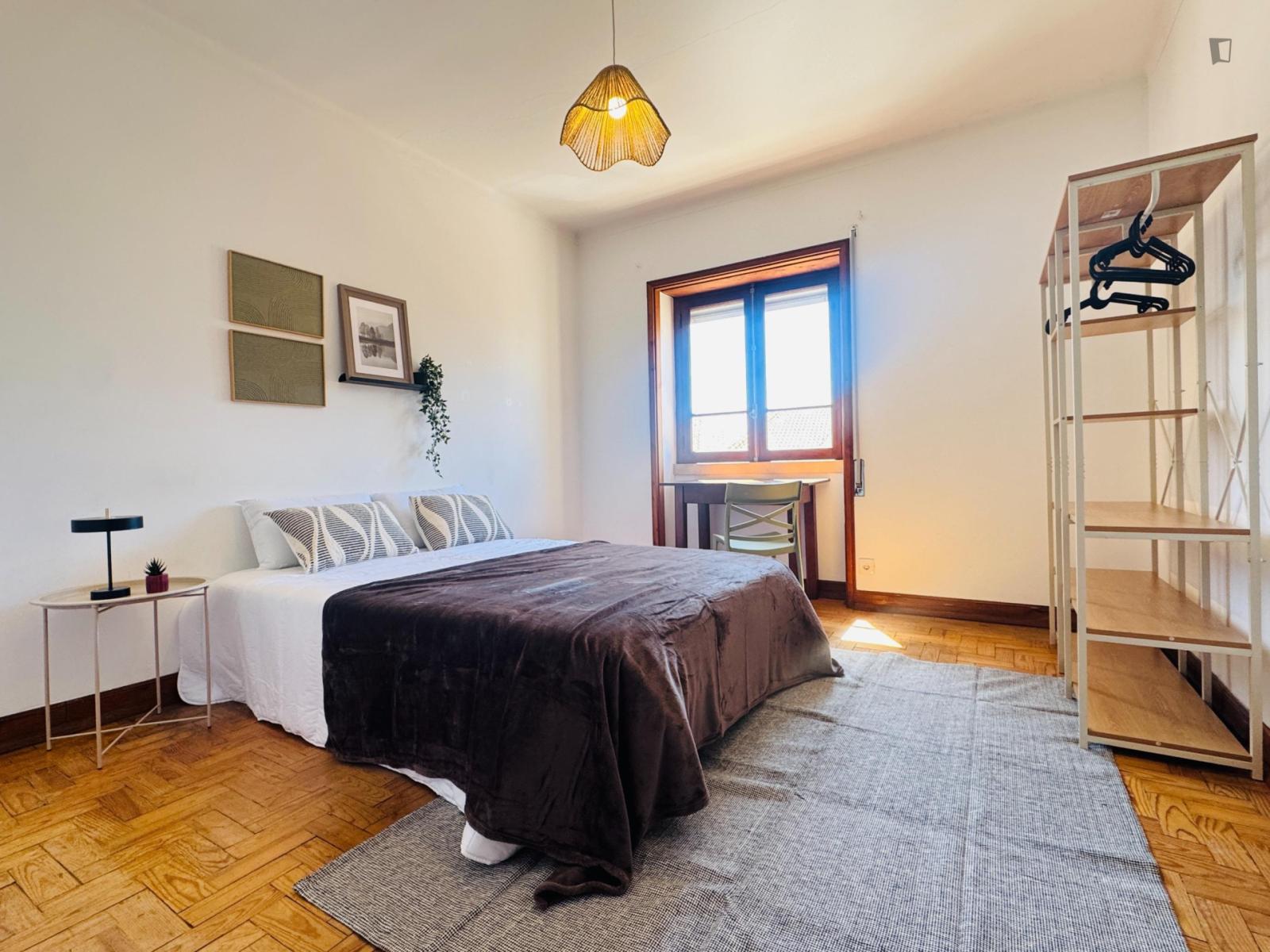 Pleasant Double Bedroom Close To University Of Coimbra - 1