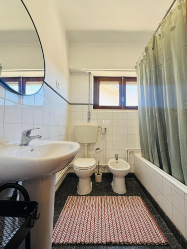 Cozy Double Bedroom close to  Faculty of Medicine, University of Coimbra - Gallery - 8