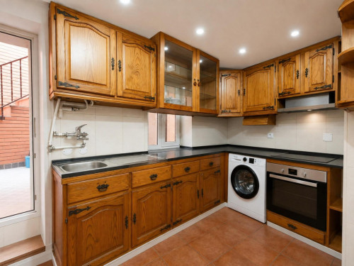 Fascinating Single Bedroom close to University of Évora