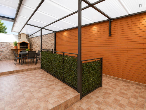 Fascinating Single Bedroom close to University of Évora - Gallery - 5