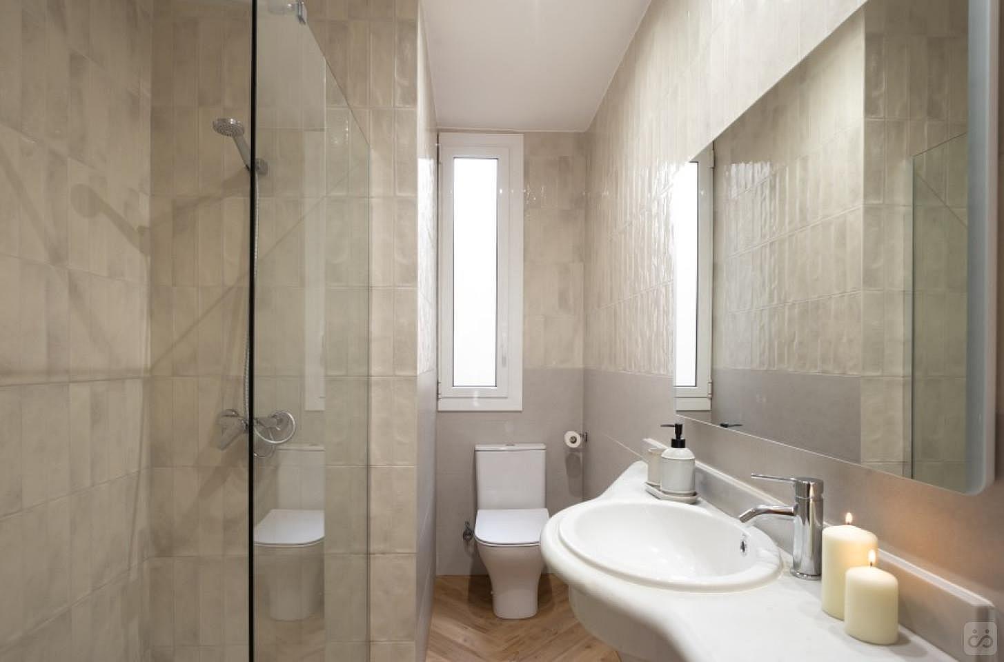 Interior-Facing Double Room With A Large Desk (Soho 1) - 5