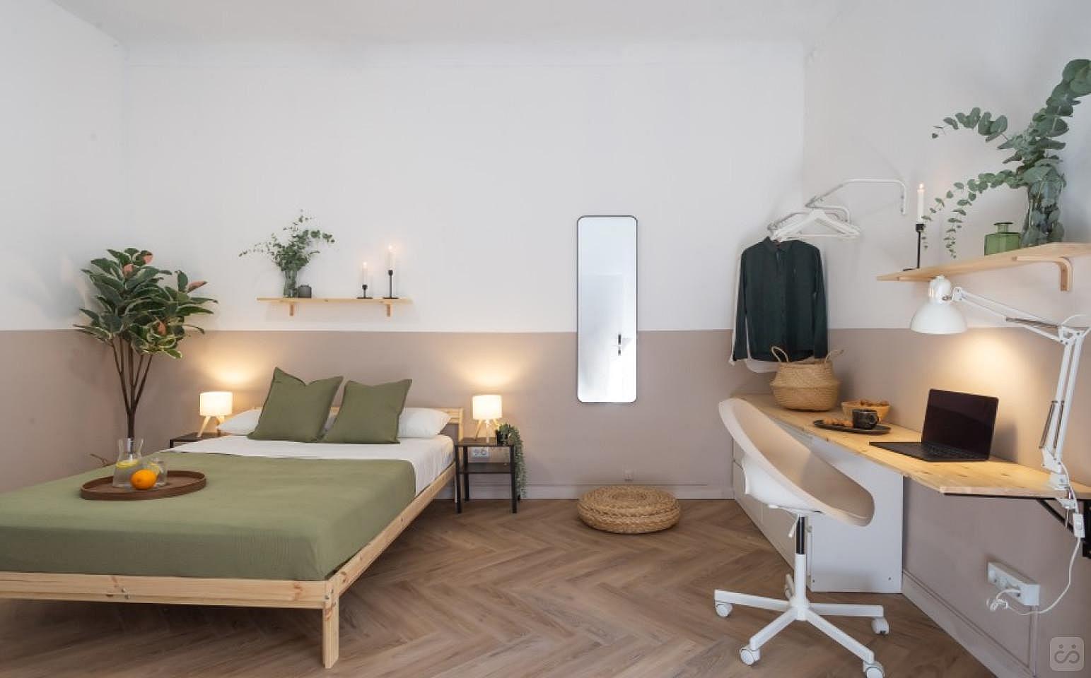 Spacious Double Room With Balcony And 55-Inch TV (Soho 4) - 1