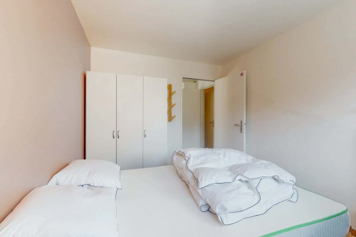Nanterre Salvador Allende 6 - Private Room (1)