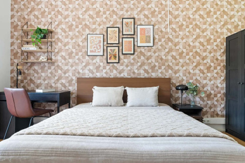 Room 1 - Av Sidonio Pais nr 24 1E