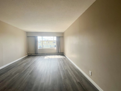 Mainstreet Central Apartments - Gallery - 9