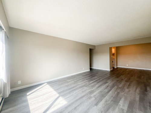 Mainstreet Central Apartments - Gallery - 10