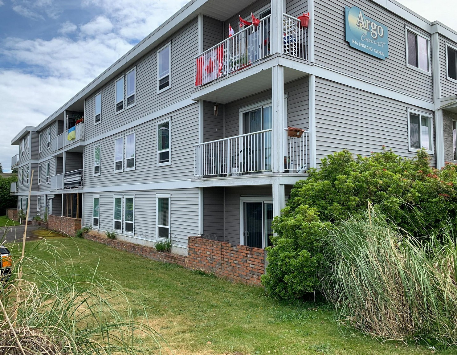 1 Bedroom - 1