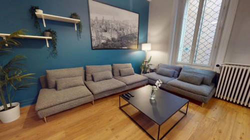 Room in Rue Palluat de Besset, Saint-Étienne for 135 m² with 6 bedrooms - Gallery - 20