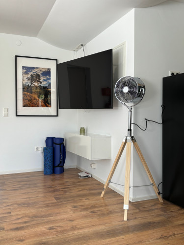 Entire Apartment, Jacuzzi, Terrace, 55' TV, Kitchen, Rain Shower - Gallery - 5