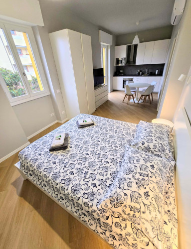 Apartment in Via Marco Polo, Monza for 40 m²