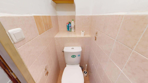 Room in Rue Michel de Bourges, Toulon for 69 m² with 3 bedrooms - Gallery - 10
