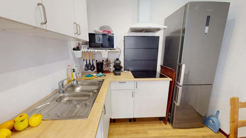 Room in Rue Michel de Bourges, Toulon for 69 m² with 3 bedrooms - Gallery - 5