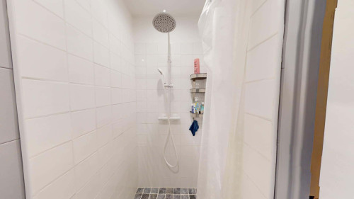 Room in Rue Michel de Bourges, Toulon for 69 m² with 3 bedrooms - Gallery - 11