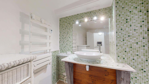 Room in Rue Saint-Vincent de Paul, Clermont-Ferrand for 130 m² with 5 bedrooms - Gallery - 10