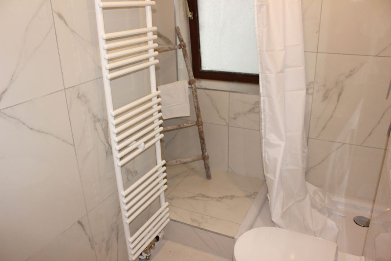 Single Room - 4