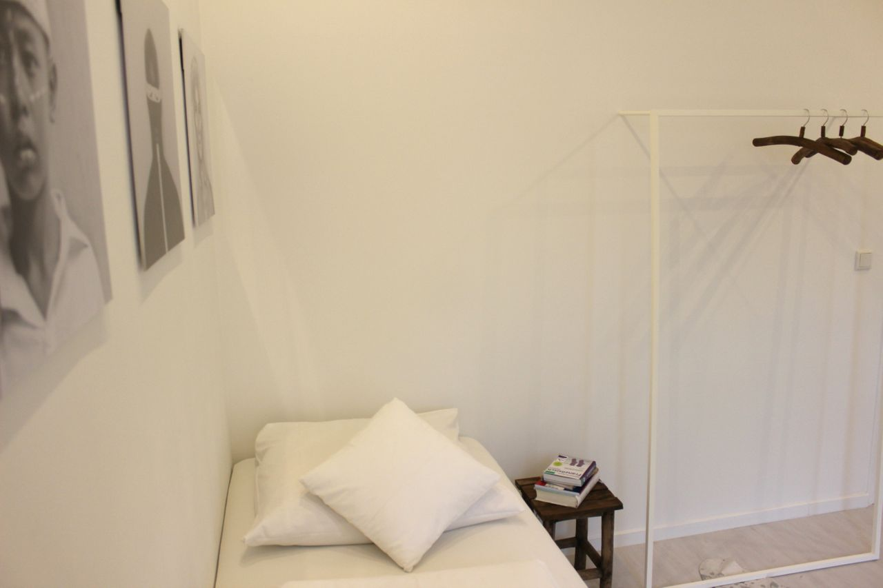 Single Room - 1