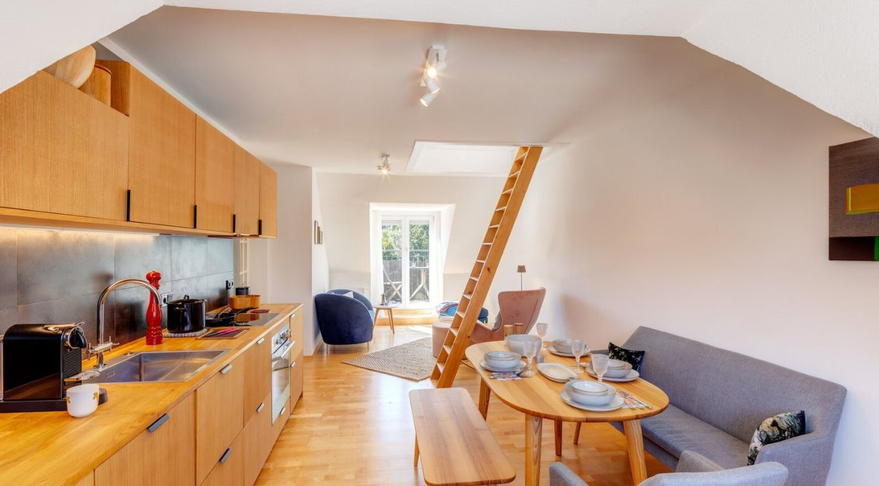 Furnished 2-Room Apartment With Balcony In Glockenbachviertel - 9