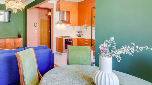 Apartment in Rua João do Nascimento Costa, Lisboa for 75 m² with 2 bedrooms - Gallery - 5