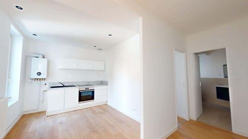 Apartment in Rue Rabelais, Saint-Étienne for 63 m² with 2 bedrooms