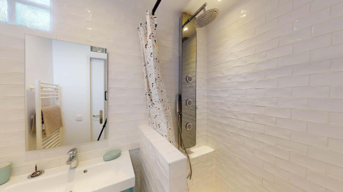 Room in Avenue du Président Salvador Allende, Montreuil for 159 m² with 5 bedrooms - Gallery - 6