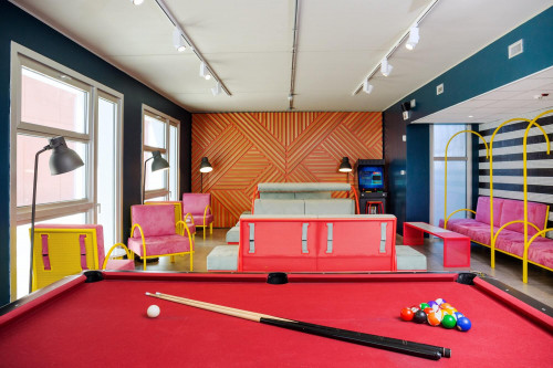 CX Florence Student Place - Entertainment