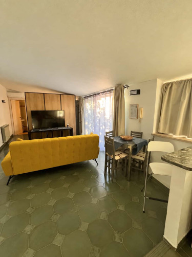 Appartamento in Via Giambattista Gelli, Rom
