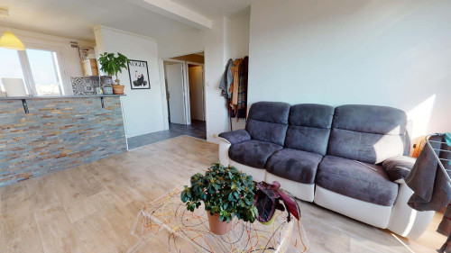 Room in Avenue Jules Guesde, Vénissieux for 61 m² with 4 bedrooms - Gallery - 12