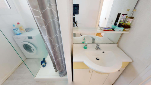 Room in Rue Roger Salengro, Brest for 69 m² with 4 bedrooms - Gallery - 10