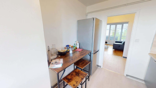 Room in Rue Roger Salengro, Brest for 69 m² with 4 bedrooms - Gallery - 5