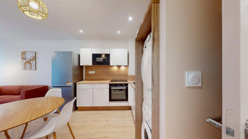 Room in Square du Dauphiné, Rennes for 77 m² with 4 bedrooms - Gallery - 6