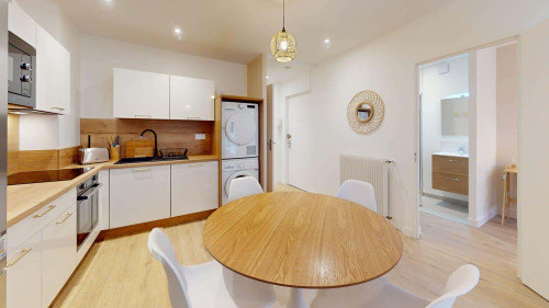 Room in Square du Dauphiné, Rennes for 77 m² with 4 bedrooms - Gallery - 10