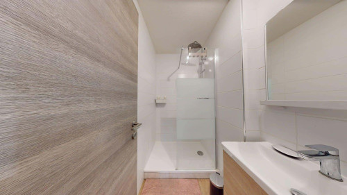 Room in Avenue de la Châtaigneraie, Pessac for 71 m² with 4 bedrooms - Gallery - 7