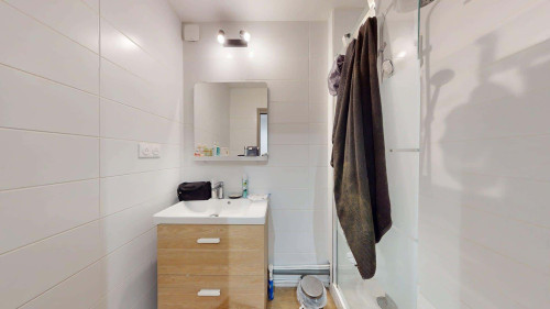 Room in Avenue de la Châtaigneraie, Pessac for 71 m² with 4 bedrooms - Gallery - 5