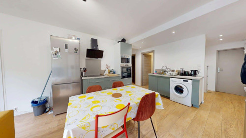 Room in Avenue de la Châtaigneraie, Pessac for 71 m² with 4 bedrooms - Gallery - 13