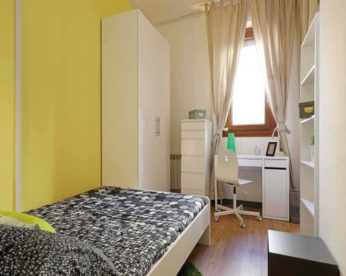 Stanza in Via dei Giornalisti