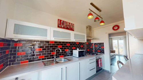 Room in Traverse de la Mère de Dieu, Marseille for 63 m² with 3 bedrooms - Gallery - 10