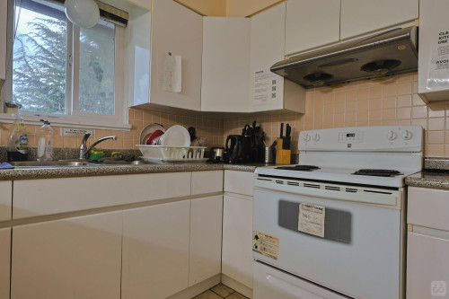 Metro Vancouver Home II - Gallery - 15