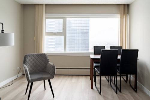 Mainstreet Tower Apartments - Gallery - 27