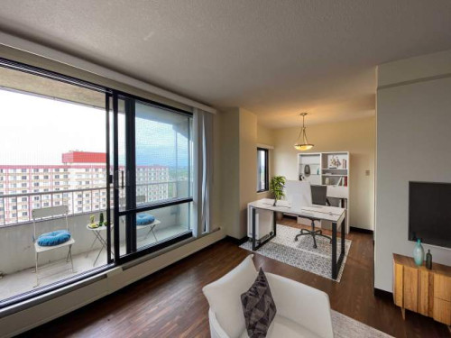 University Tower Apartments - Gallery - 16