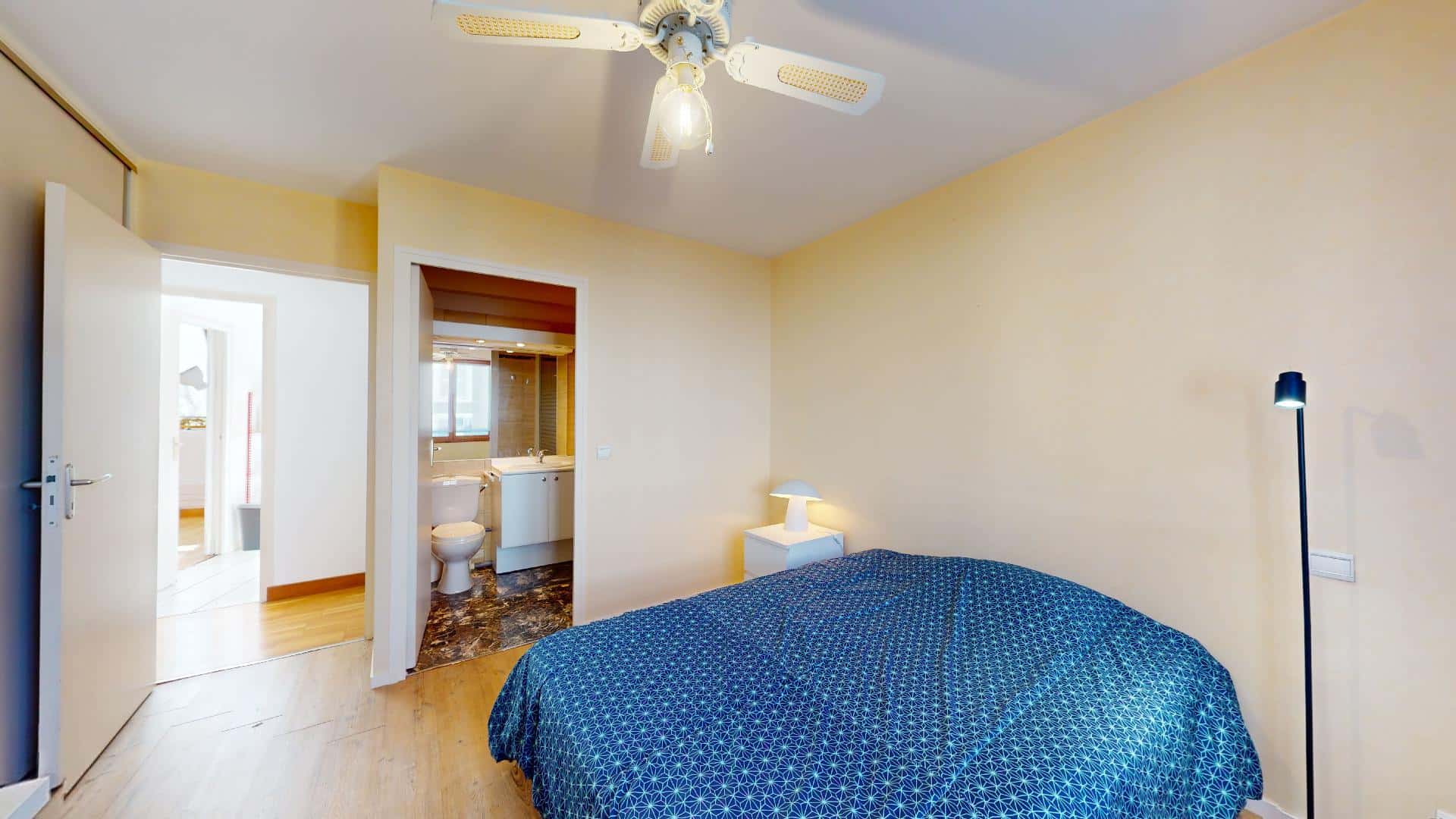 Room In Rue Henri Faisans, Pau For 95 M² With 4 Bedrooms - 1