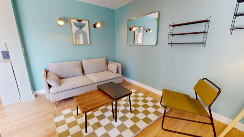Room in Rue de Suzon, Talence for 89 m² with 4 bedrooms