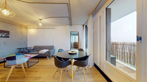 Room in Rue Larevellière, Angers for 112 m² with 4 bedrooms - Gallery - 18