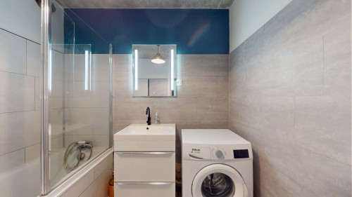 Room in Rue Larevellière, Angers for 112 m² with 4 bedrooms - Gallery - 9
