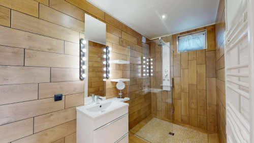 Apartment in Rue Rouget de l'Isle, Le Petit-Quevilly for 25 m² - Gallery - 11